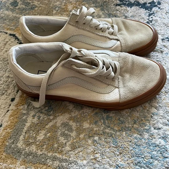 Vans Old Skool Classic Cream Sneakers - Picture 3 of 5